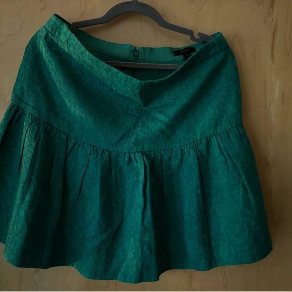 Summer mini -adorable- perfect with a white tee. - Picture 2 of 5